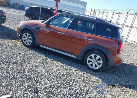 2018 Mini Countryman Cooper z USA, uszkodzony, nr VIN WMZYV5C34J3E04462